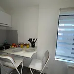 Daire Le 6 - Joli Petit Studio, Centre - Stationnement Gratuit *